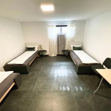 Apartment Apartment Hügelsheim